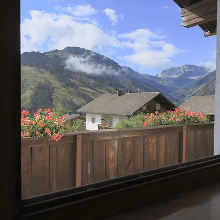 Gastehaus Lechnerhof Konukevi