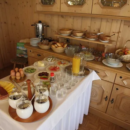 Konukevi Gastehaus Lechnerhof Obertilliach