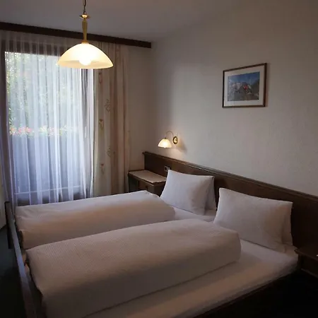 Gastehaus Lechnerhof 3*